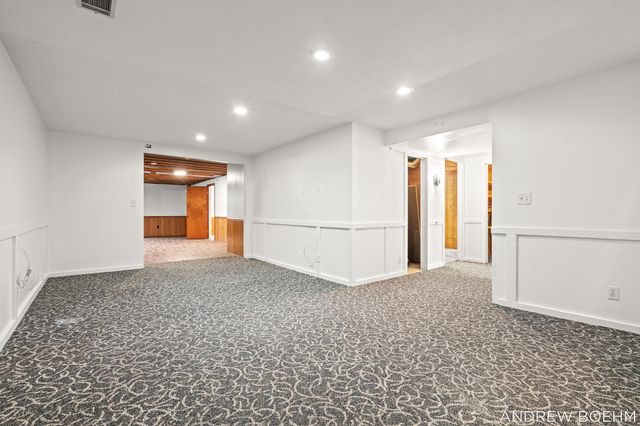 8732 Fairview Lane, Zeeland, MI 49464