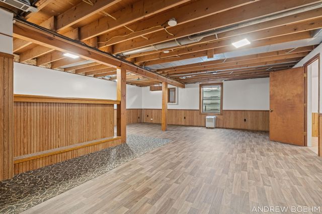 8732 Fairview Lane, Zeeland, MI 49464