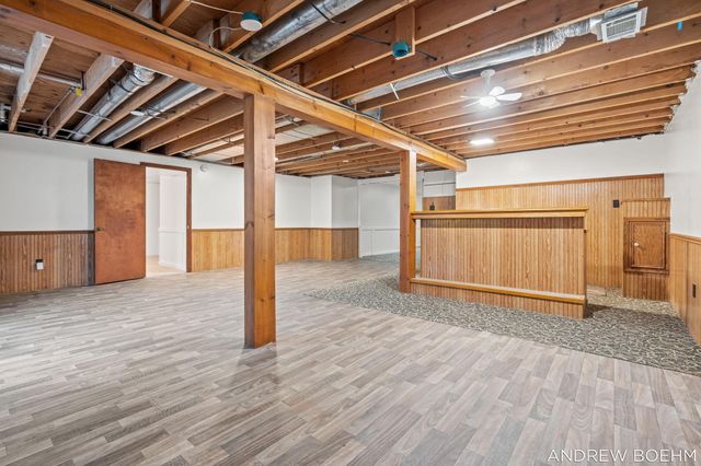 8732 Fairview Lane, Zeeland, MI 49464