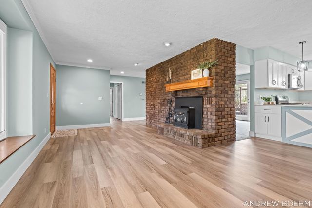 8732 Fairview Lane, Zeeland, MI 49464