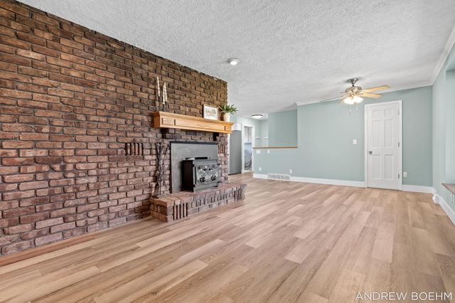 8732 Fairview Lane, Zeeland, MI 49464