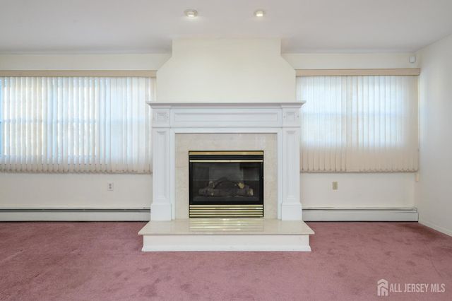 27 Bahamia Drive, Toms River, NJ 08757