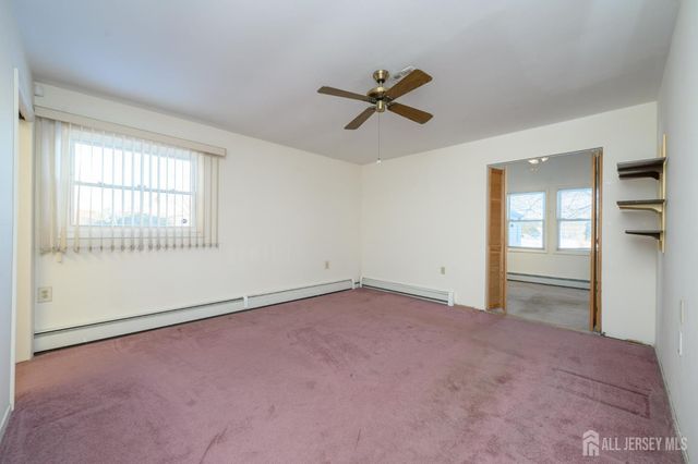 27 Bahamia Drive, Toms River, NJ 08757