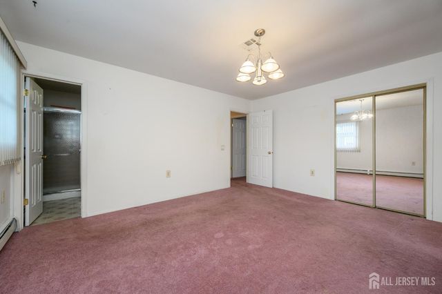 27 Bahamia Drive, Toms River, NJ 08757