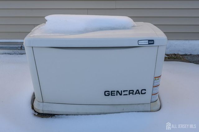 27 Bahamia Drive, Toms River, NJ 08757