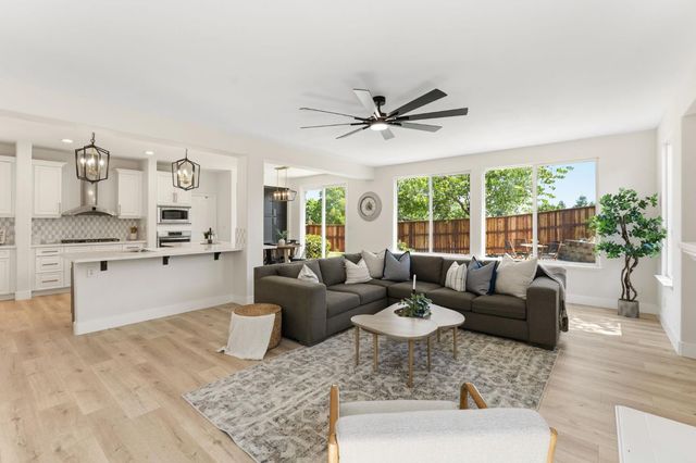 3201 Montrose Way, El Dorado Hills, CA 95762