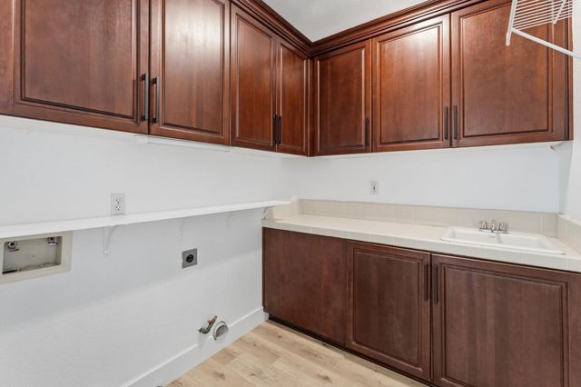 3201 Montrose Way, El Dorado Hills, CA 95762