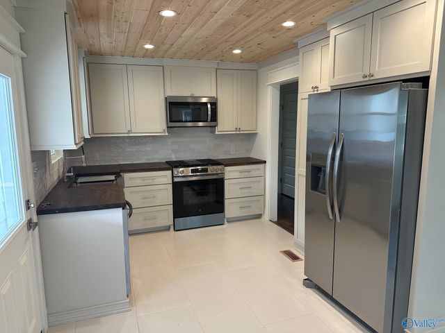 1015 Cornelia Circle, Attalla, AL 35954