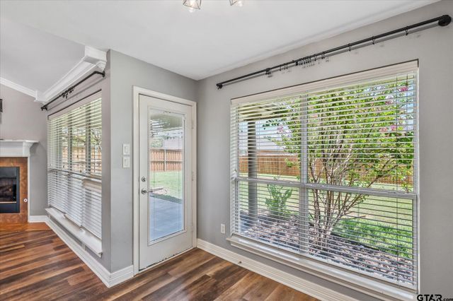 401 Amanda Court, Whitehouse, TX 75791