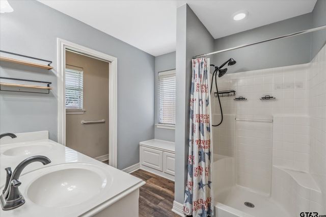 401 Amanda Court, Whitehouse, TX 75791