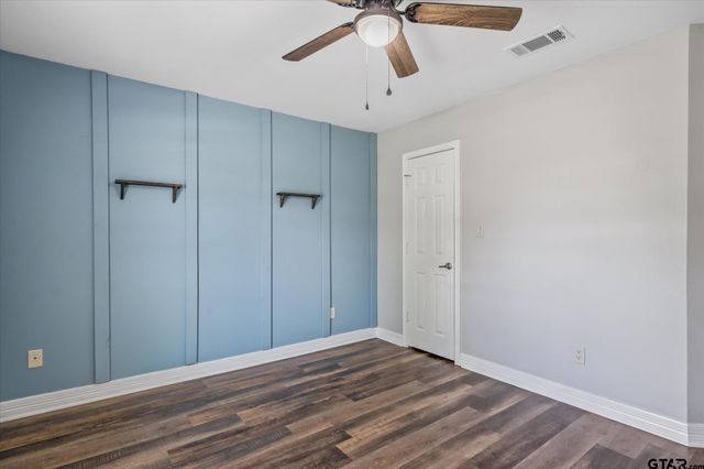 401 Amanda Court, Whitehouse, TX 75791