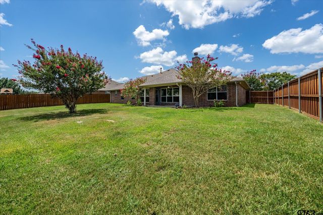 401 Amanda Court, Whitehouse, TX 75791