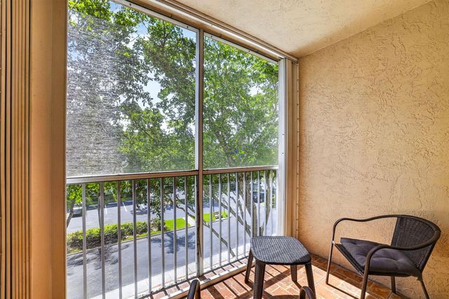 7805 Trent Drive 408, Tamarac, FL 33321
