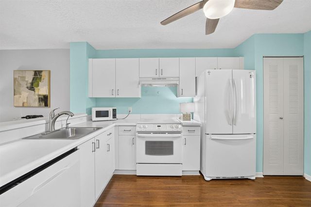 7805 Trent Drive 408, Tamarac, FL 33321