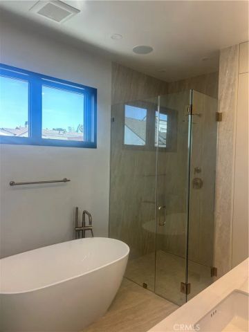 612 Begonia Avenue, Corona Del Mar, CA 92625