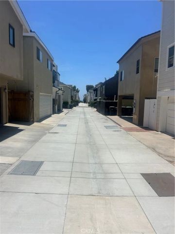 612 Begonia Avenue, Corona Del Mar, CA 92625
