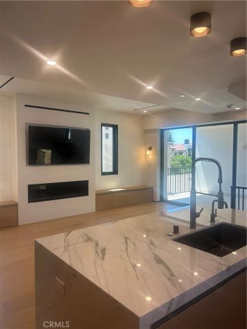 612 Begonia Avenue, Corona Del Mar, CA 92625