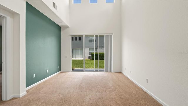 1614 CROYDON STREET, Orlando, FL 32828