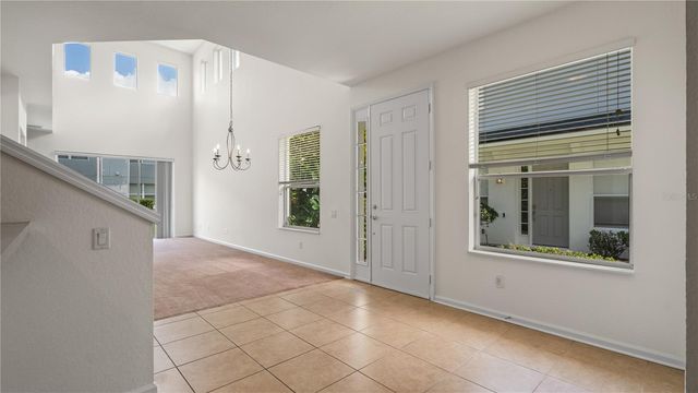 1614 CROYDON STREET, Orlando, FL 32828