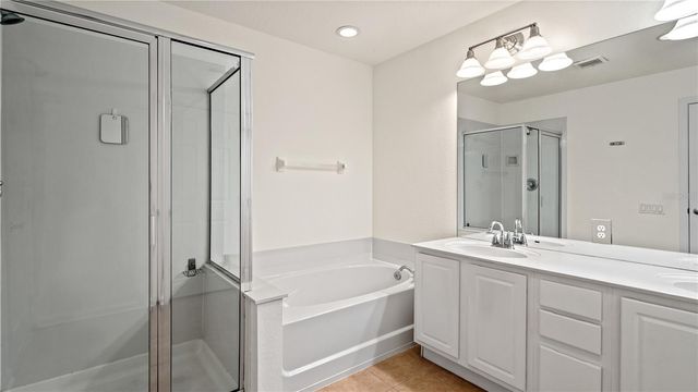 1614 CROYDON STREET, Orlando, FL 32828