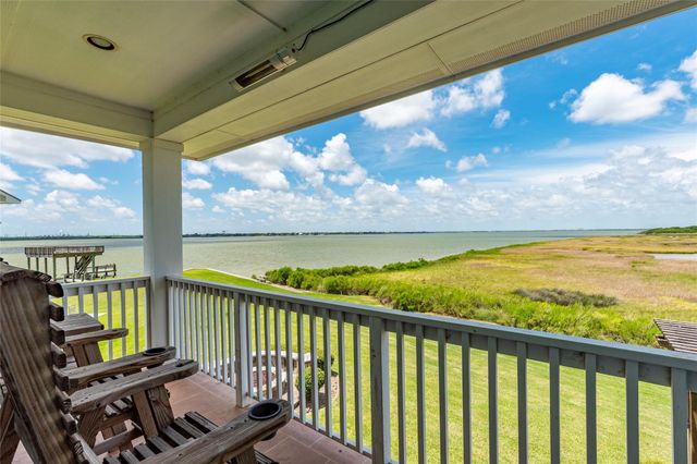 4906 Allen Cay Drive, Texas City, TX 77590