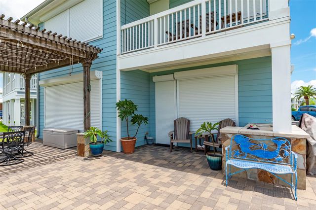 4906 Allen Cay Drive, Texas City, TX 77590