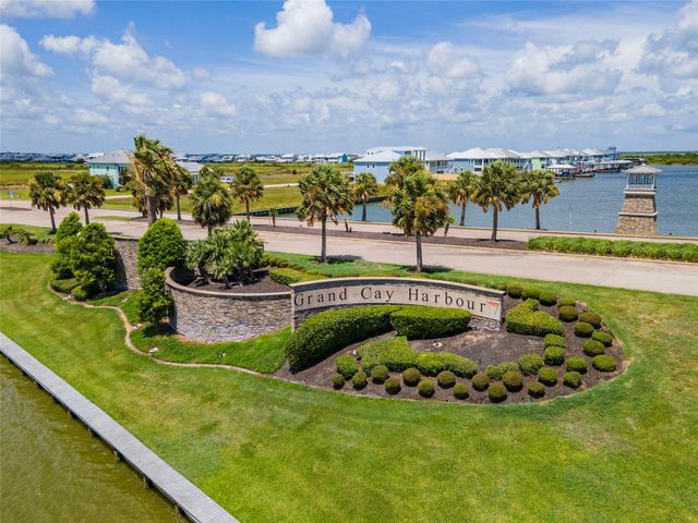 4906 Allen Cay Drive, Texas City, TX 77590