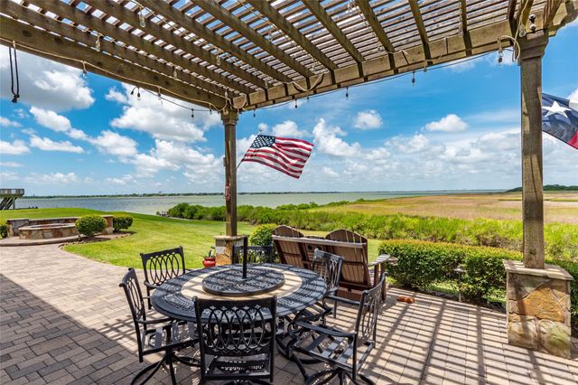 4906 Allen Cay Drive, Texas City, TX 77590