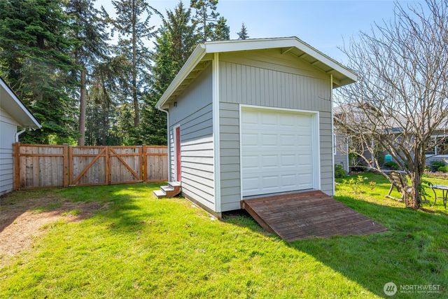 1992 Virginia Avenue, Coupeville, WA 98239
