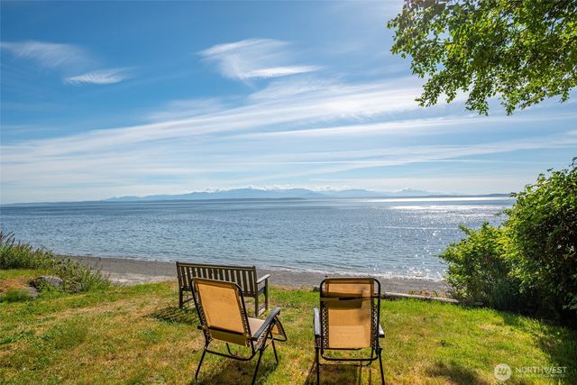 1992 Virginia Avenue, Coupeville, WA 98239