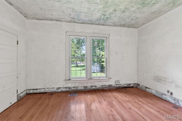 345 Tiffin Avenue, Ferguson, MO 63135
