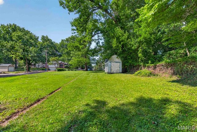 345 Tiffin Avenue, Ferguson, MO 63135