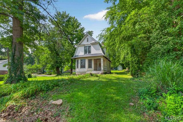 345 Tiffin Avenue, Ferguson, MO 63135