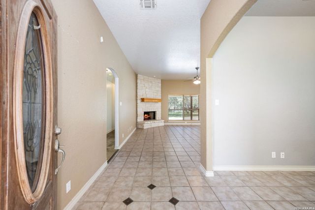 112 LEGACY TRCE, La Vernia, TX 78121