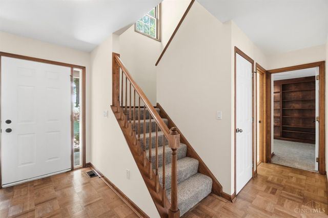 2043 Greenpine Drive, Springfield Twp., OH 45231