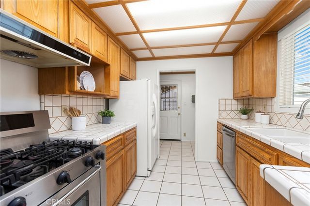 2842 Silva Street, Lakewood, CA 90712