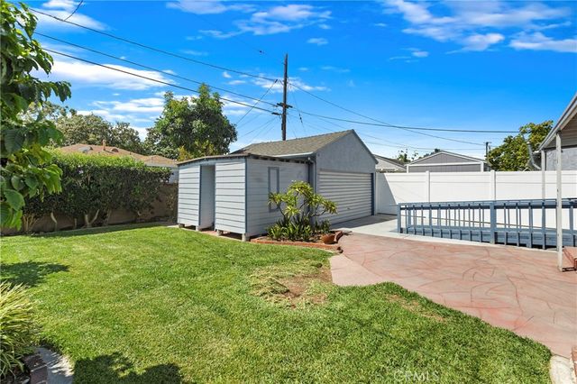 2842 Silva Street, Lakewood, CA 90712