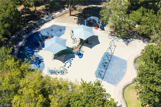 2842 Silva Street, Lakewood, CA 90712