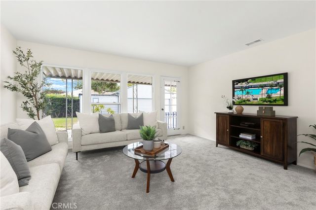 2842 Silva Street, Lakewood, CA 90712