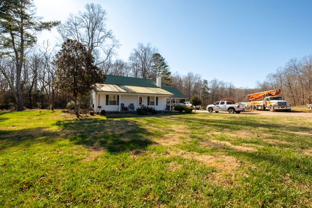 267 Belmont Rd, Manchester, TN 37355