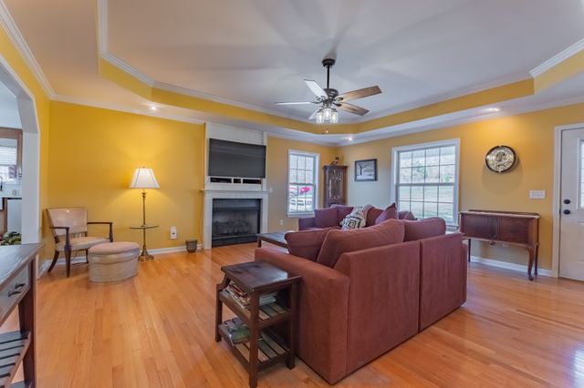 267 Belmont Rd, Manchester, TN 37355