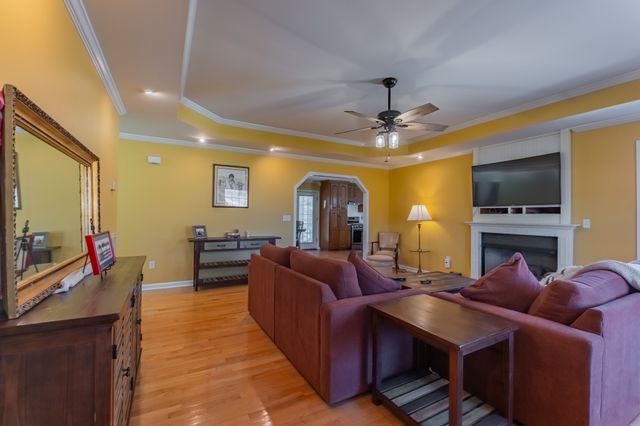 267 Belmont Rd, Manchester, TN 37355