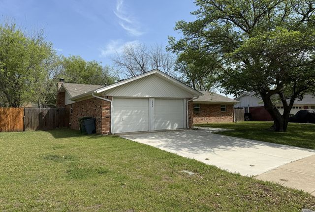 7905 Birchwood, North Richland Hills, TX 76180