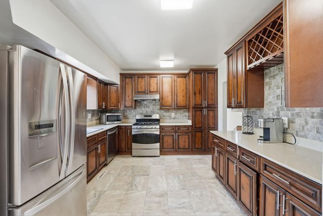 10501 Fillmore Street NE, Blaine, MN 55434