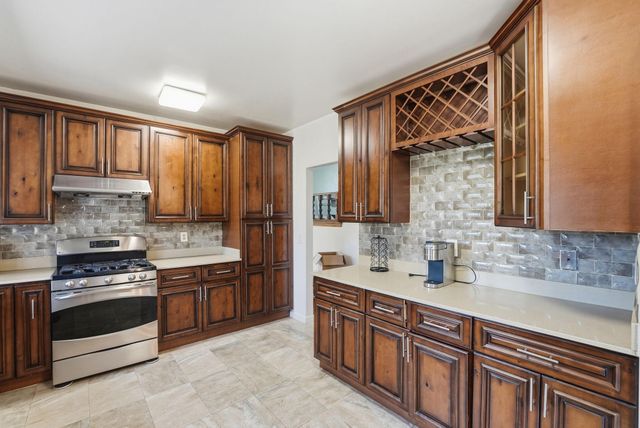 10501 Fillmore Street NE, Blaine, MN 55434
