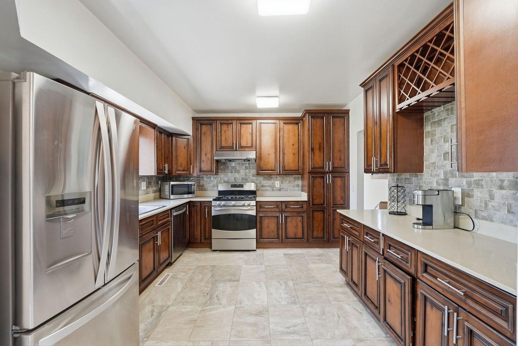 10501 Fillmore Street NE, Blaine, MN 55434 — photo 2