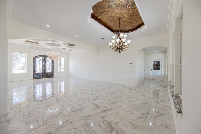 519 E County Rd 138, Midland, TX 79706