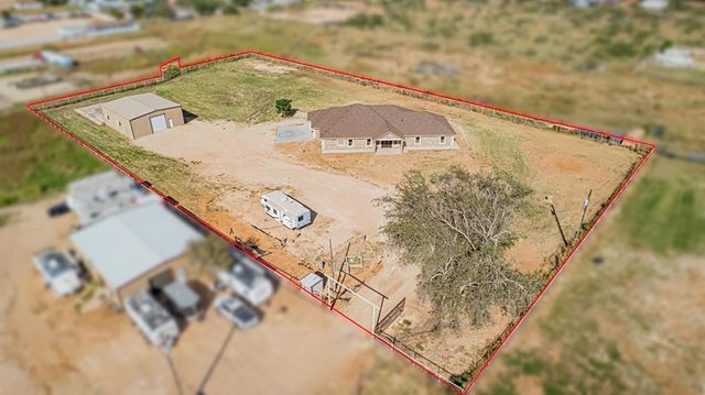 519 E County Rd 138, Midland, TX 79706