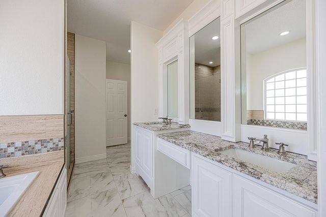 519 E County Rd 138, Midland, TX 79706