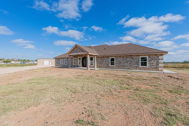 519 E County Rd 138, Midland, TX 79706